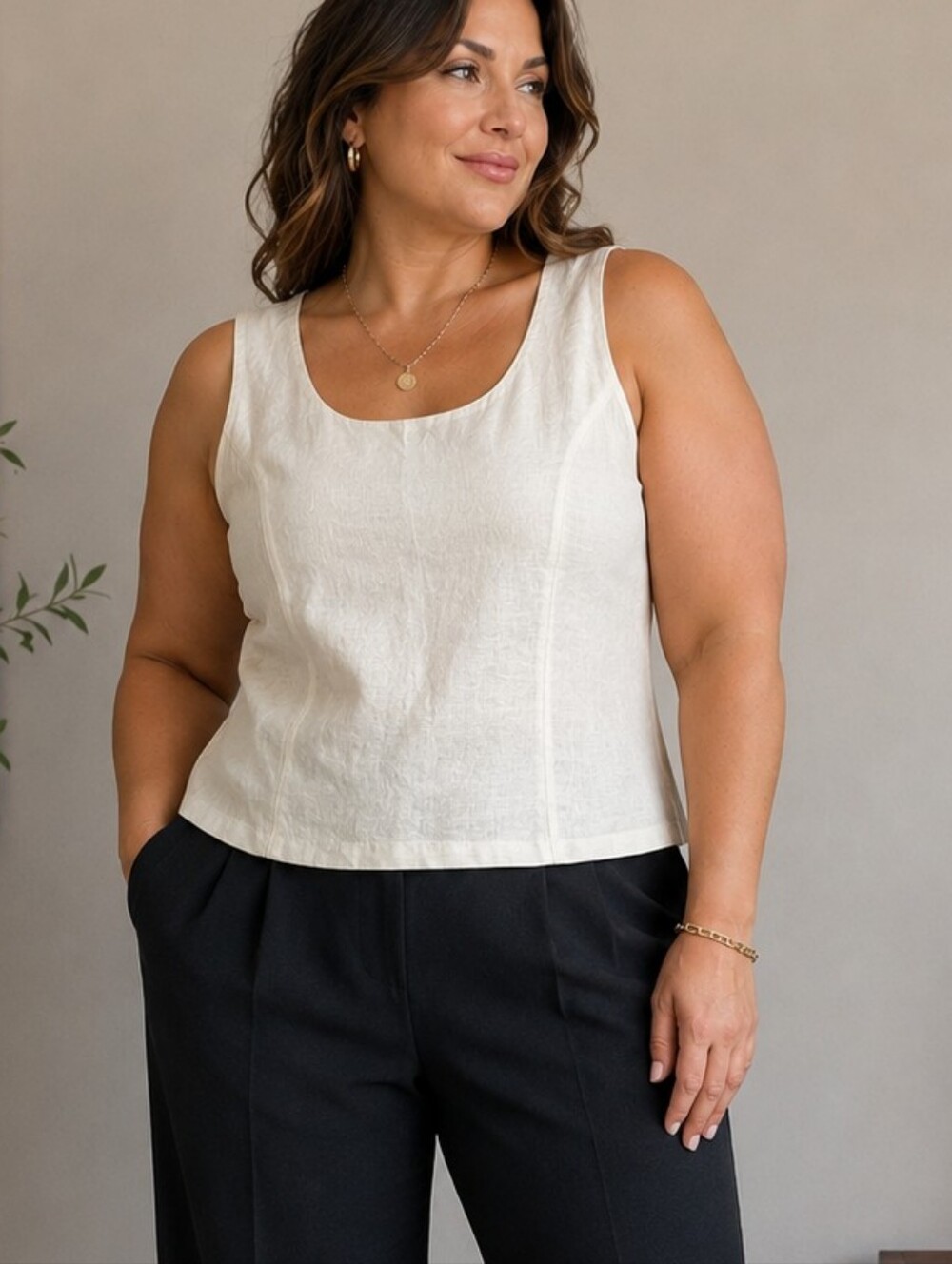 Kasper Linen Blend Ivory Minimalist Tank Top